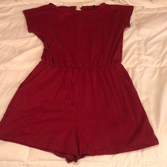 Romper - Picture 2 of 4